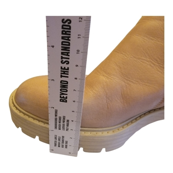 EOS Melbourne, Malini, Platform Heeled Boots, Size 40 (81/2-9) - Picture 8 of 8